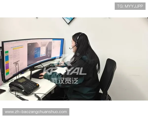 皇家真人官网专业客服团队，为玩家提供全方位的帮助和咨询